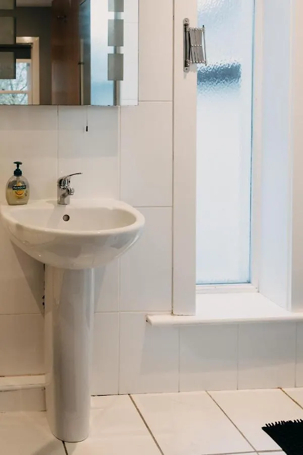 Belfast City Self Catering 3 Bedroom Town House 0*,  Egyesült Királyság